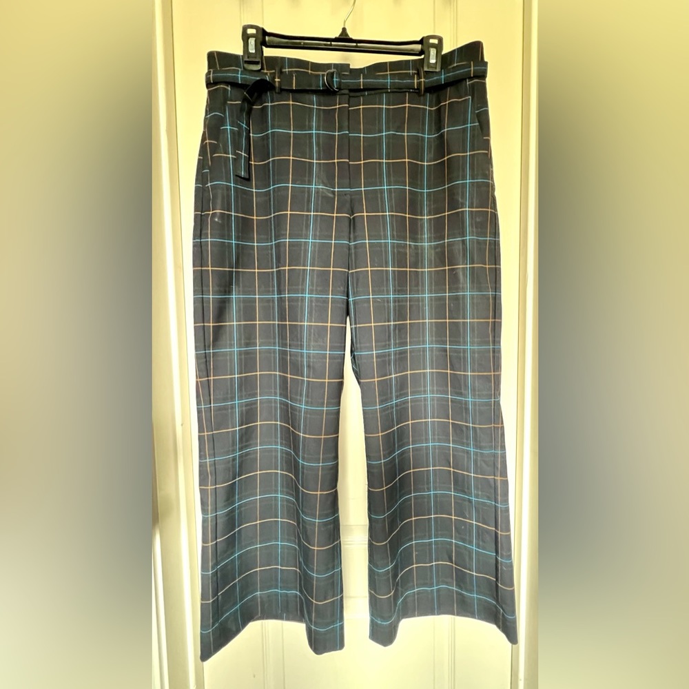 Ann Taylor Wide Leg plaid slacks. So stylish for the office!